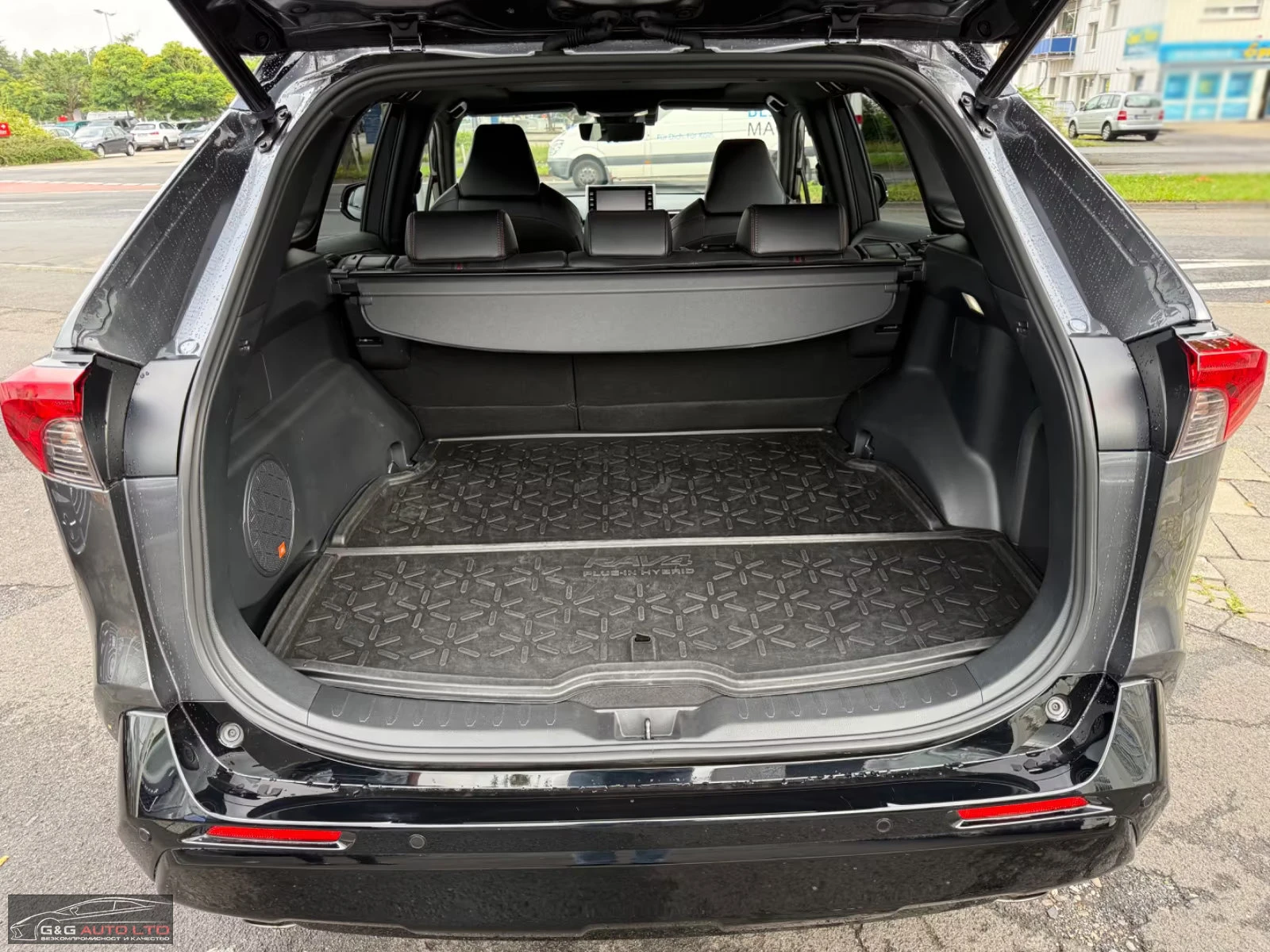 Toyota Rav4 PHEV/306HP/STYLE/PANO/MEMO/HUD/NAVI/KLESS/188gpr - изображение 8