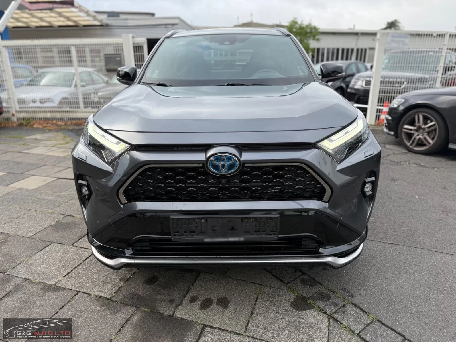 Toyota Rav4 PHEV/306HP/STYLE/PANO/MEMO/HUD/NAVI/KLESS/188gpr - изображение 2