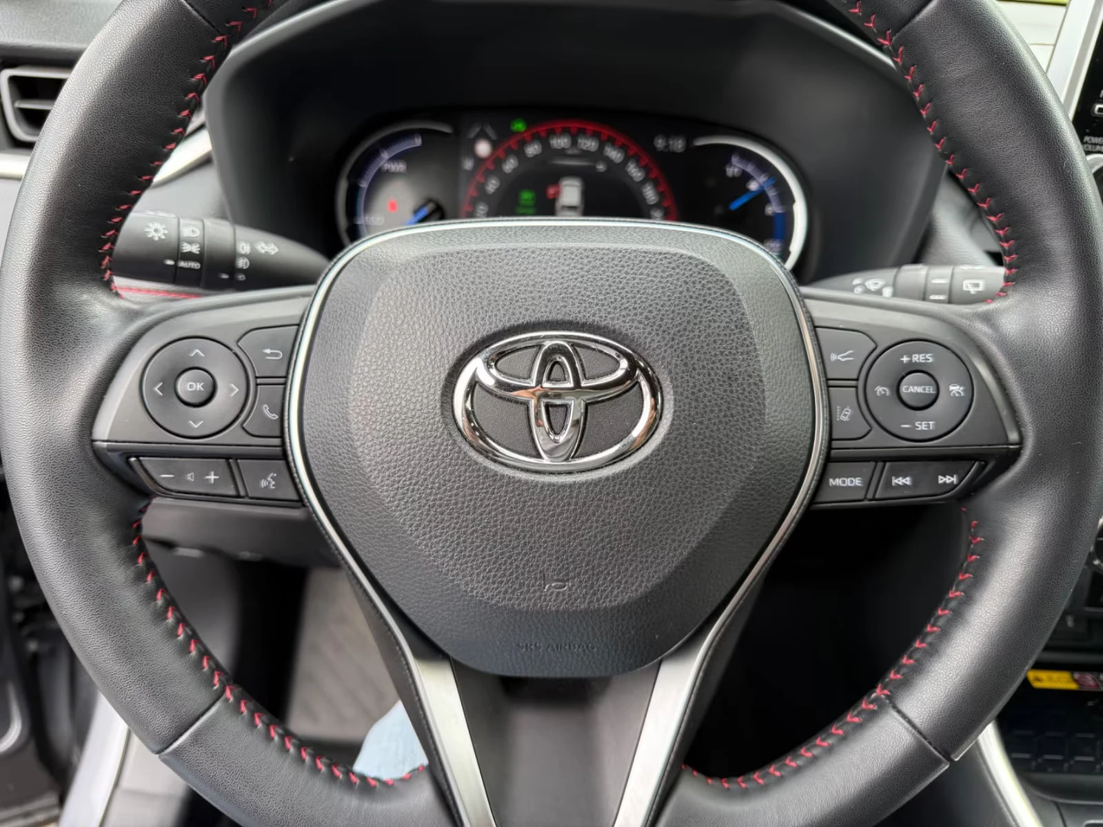 Toyota Rav4 PHEV/306HP/STYLE/PANO/MEMO/HUD/NAVI/KLESS/188gpr | Mobile.bg   11