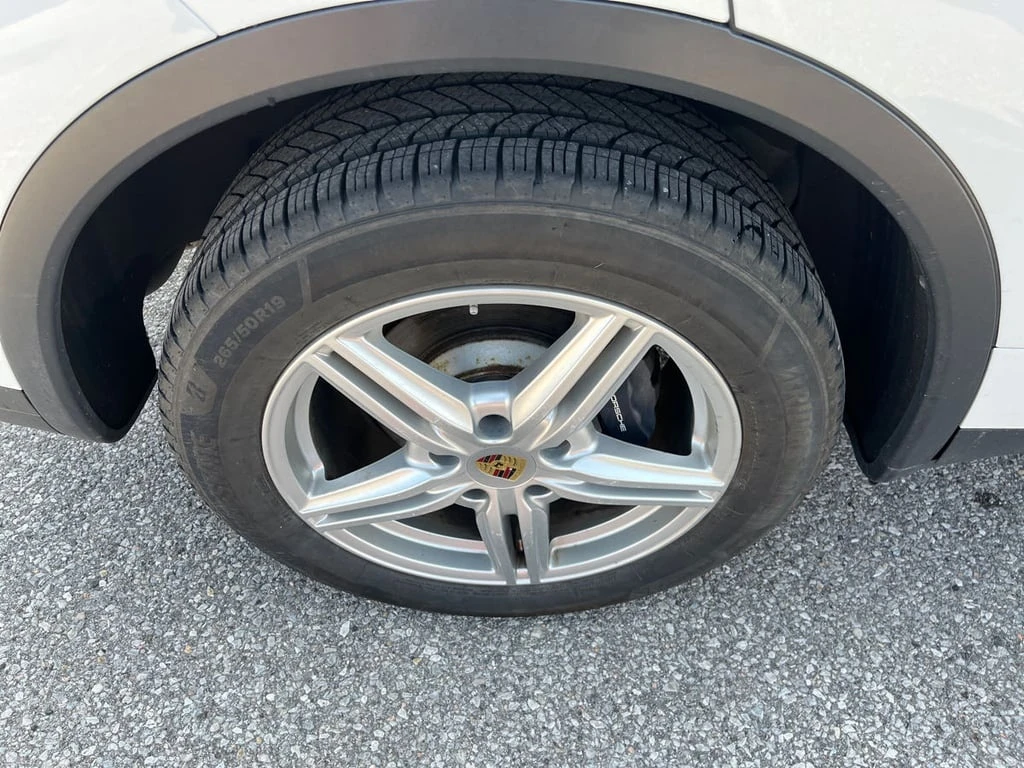 Porsche Cayenne * AWD 4dr * CARFAX *    | Mobile.bg   10