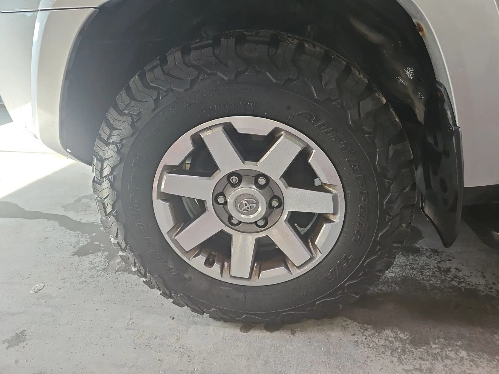 Toyota 4runner Limited 4WD V6 CARFAX    | Mobile.bg   7