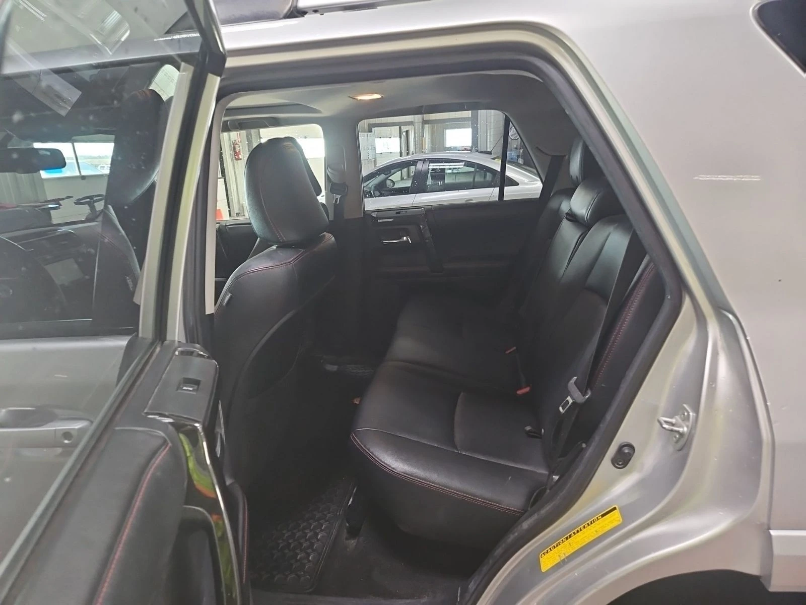 Toyota 4runner Limited 4WD V6 CARFAX    | Mobile.bg   11