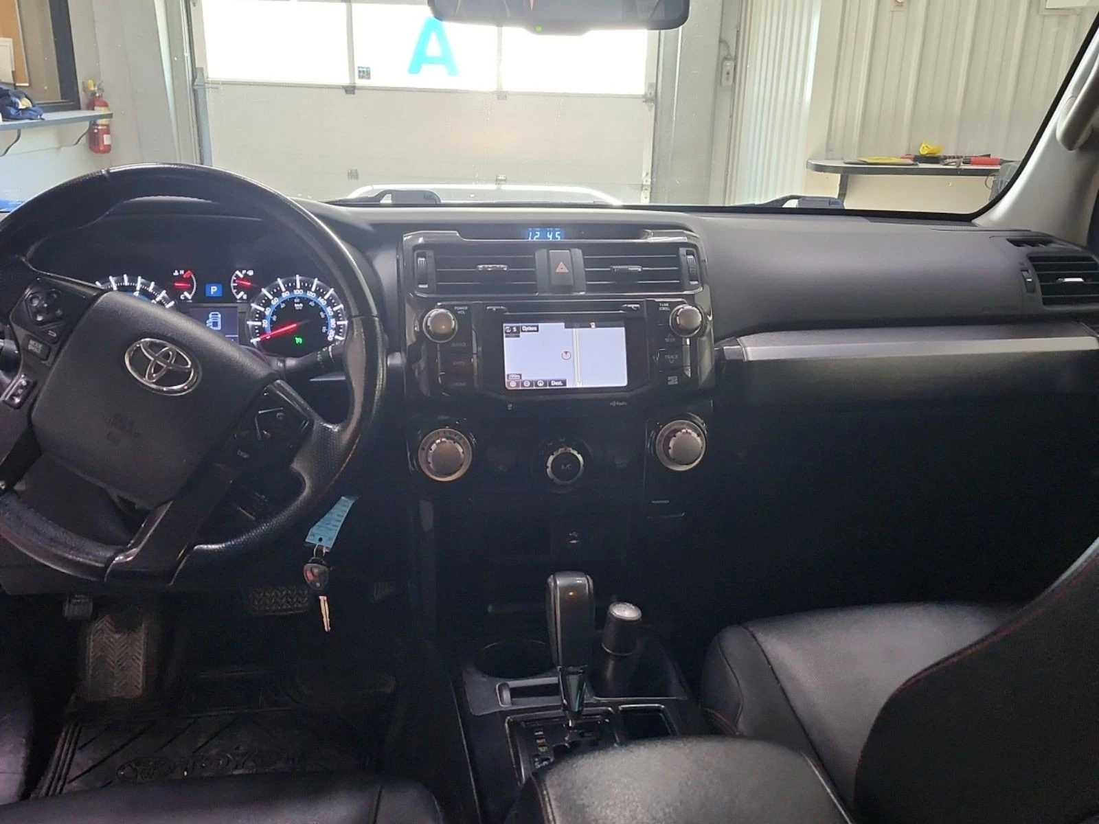 Toyota 4runner Limited 4WD V6 CARFAX    | Mobile.bg   9