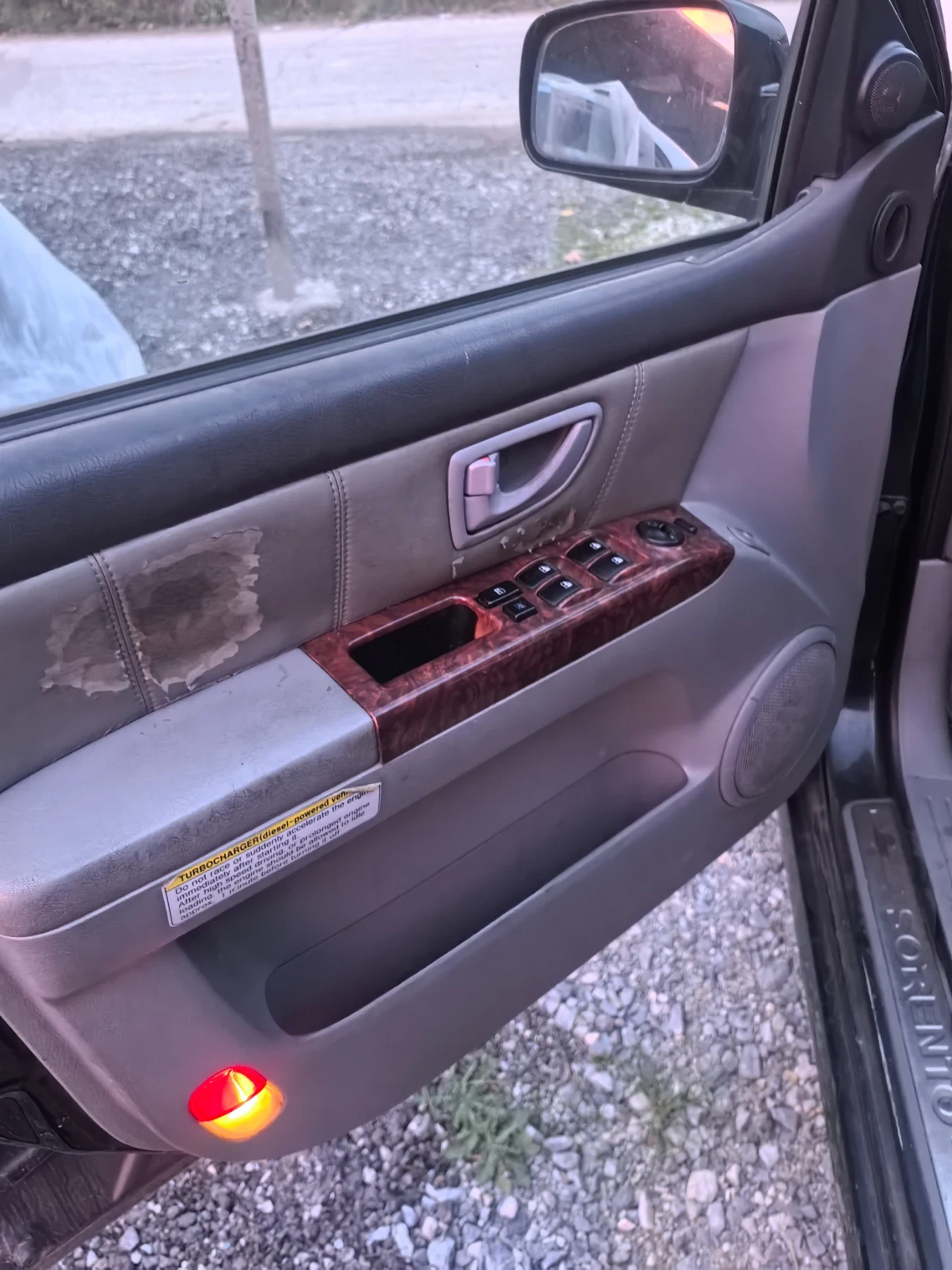 Kia Sorento, снимка 6 - Автомобили и джипове - 53841536