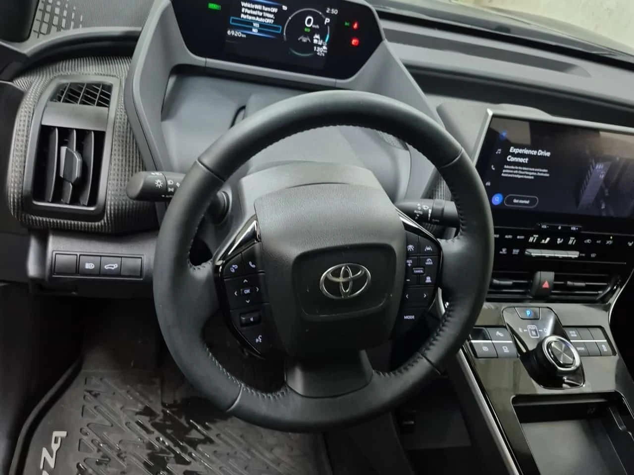 Toyota Rav4 BZ4X LE  CARFAX | Mobile.bg � ����������� 11