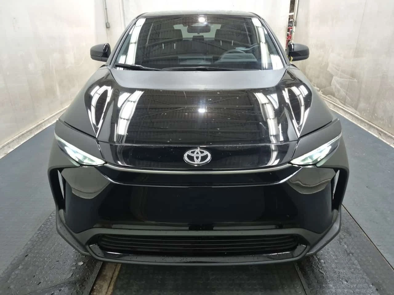 Toyota Rav4 BZ4X LE  CARFAX - изображение 7