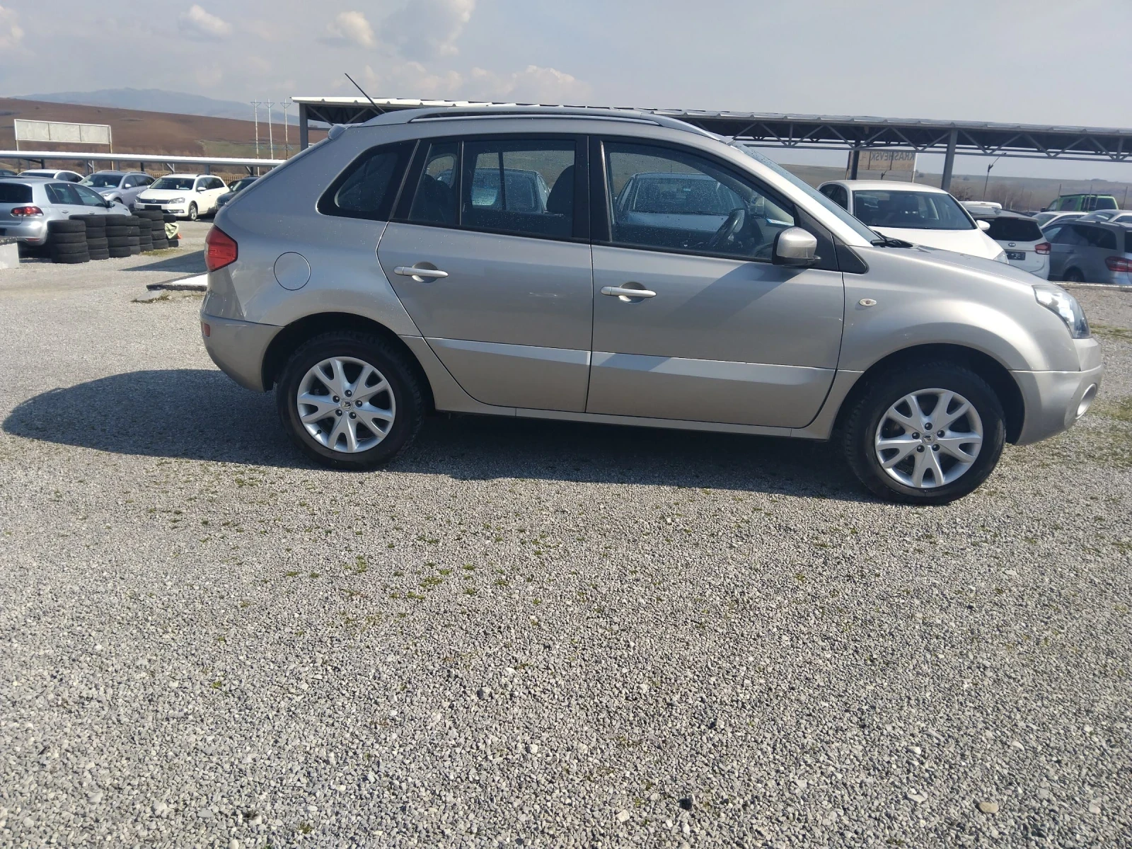 Renault Koleos 2.0DCI150ксА/С 4?4, снимка 9 - Автомобили и джипове - 53754256