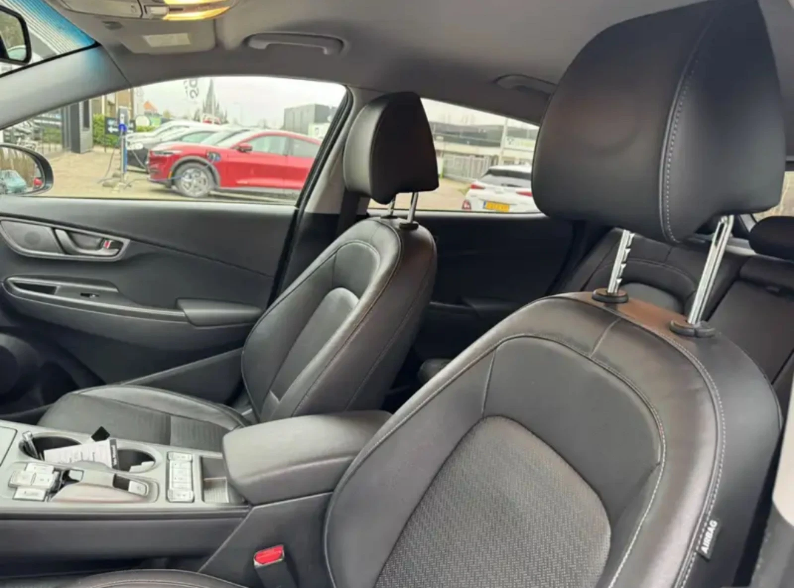 Hyundai Kona Premium, снимка 9 - Автомобили и джипове - 54030855