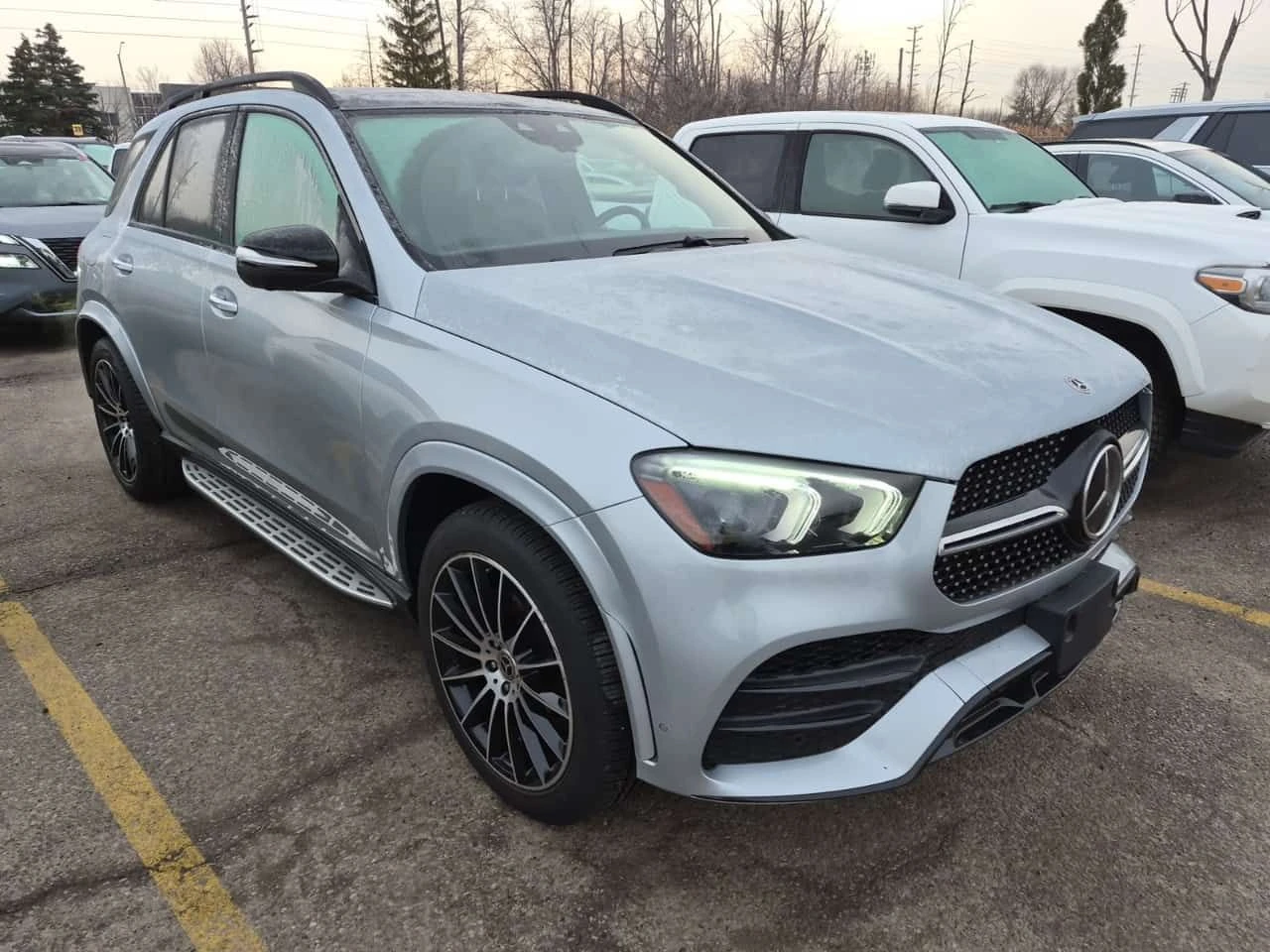 Mercedes-Benz GLE 350 AMG Line * Един собственик * 7 места * От Mercedes, снимка 2 - Автомобили и джипове - 54118612
