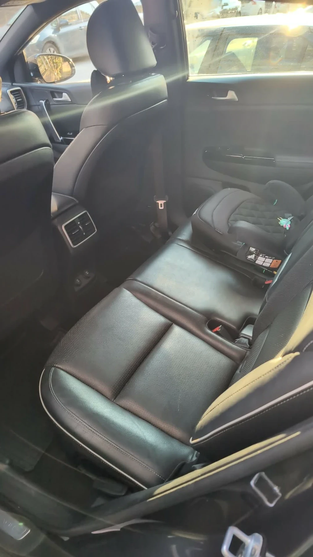 Kia Sportage, снимка 14 - Автомобили и джипове - 54598301