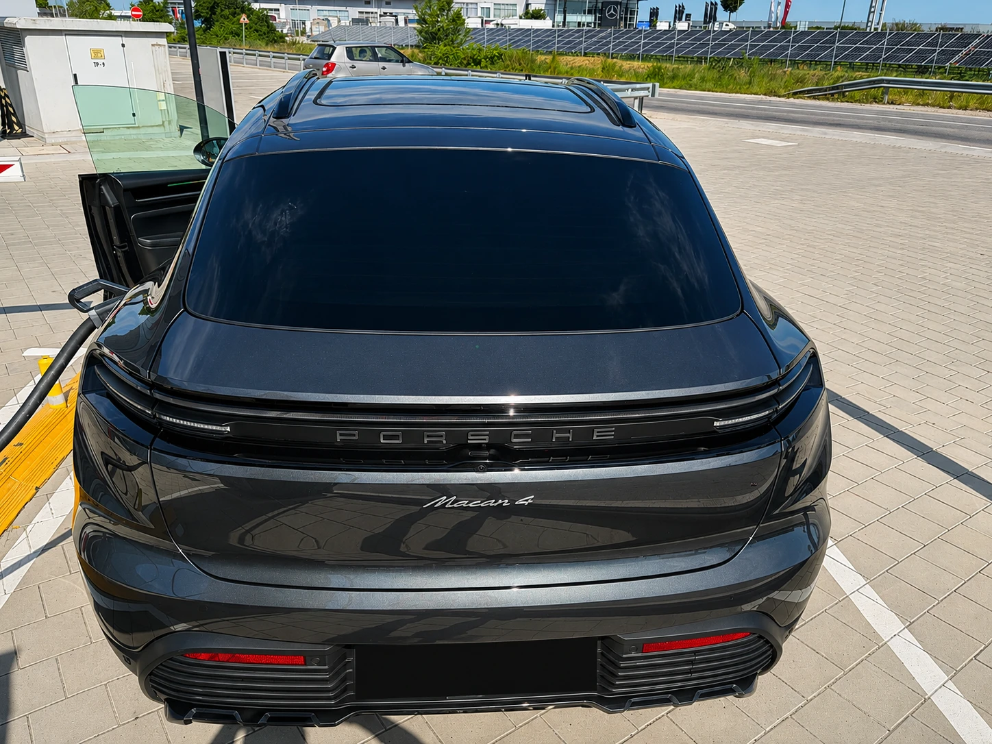 Porsche Macan 4, снимка 5 - Автомобили и джипове - 54753818