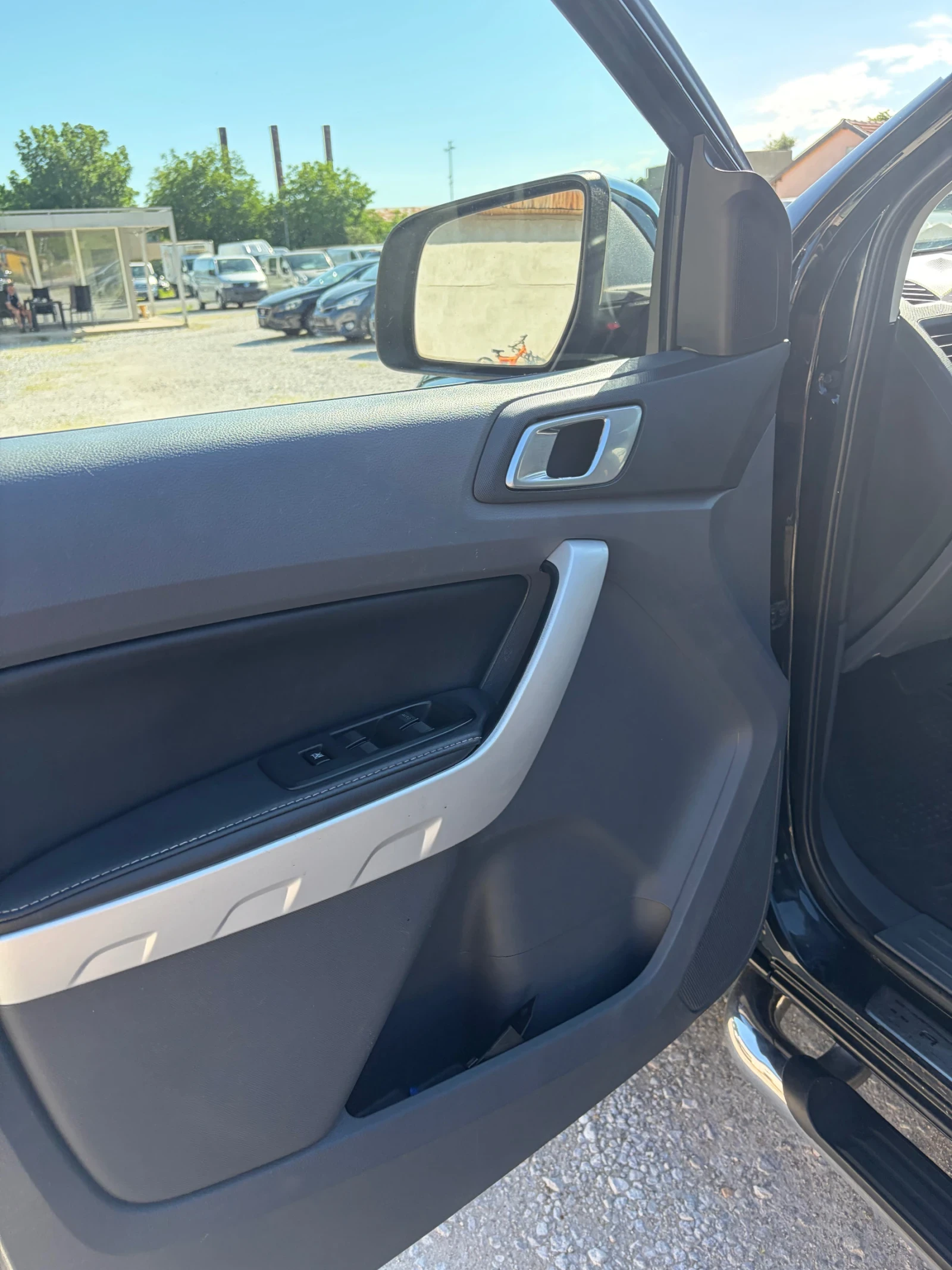 Ford Ranger 2.2 DiZEL, снимка 12 - Автомобили и джипове - 54835479