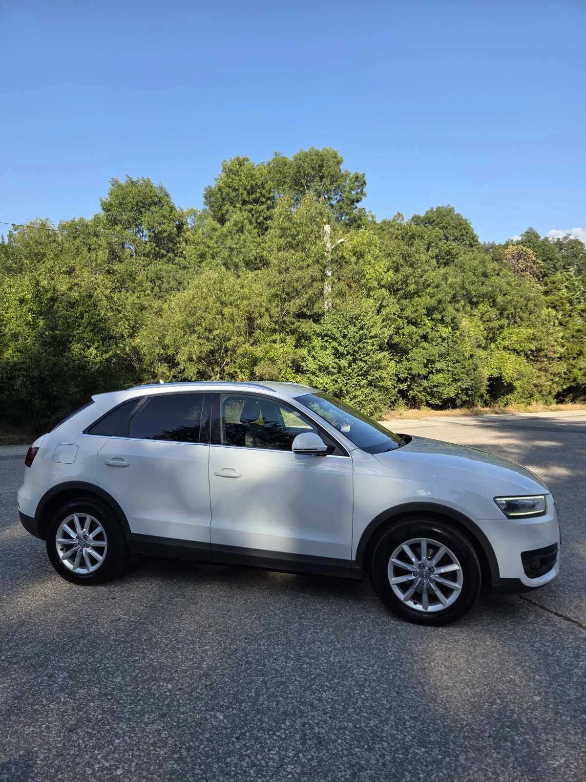 Audi Q3 2.0 TDI, снимка 7 - Автомобили и джипове - 55566680