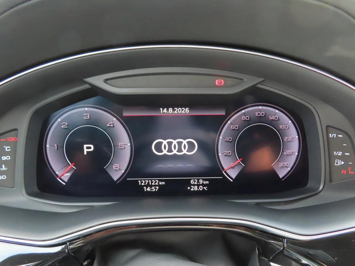 Audi Q8, снимка 7 - Автомобили и джипове - 56420690