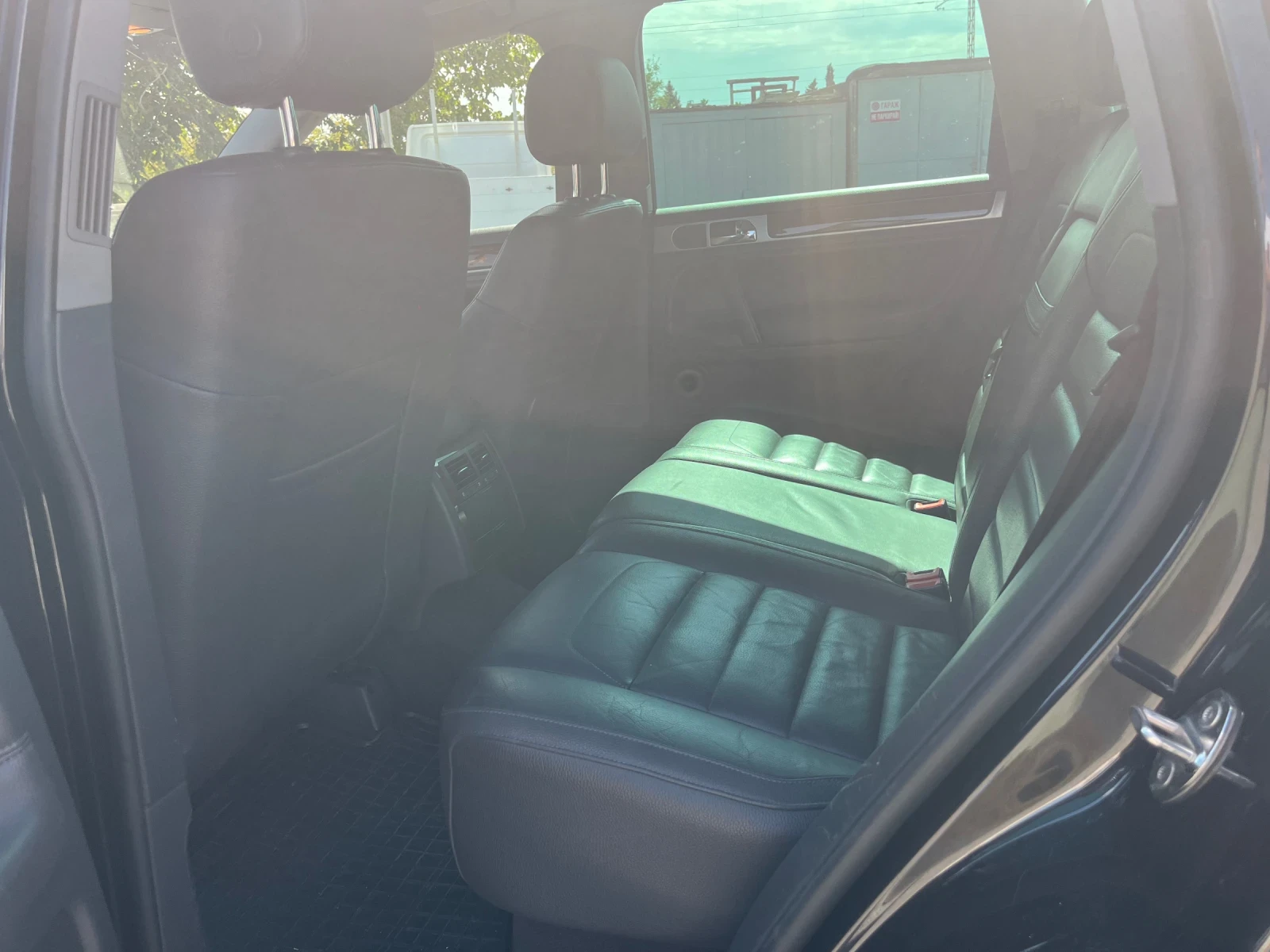 VW Touareg 3.0TDI Facelift, снимка 15 - Автомобили и джипове - 56182764