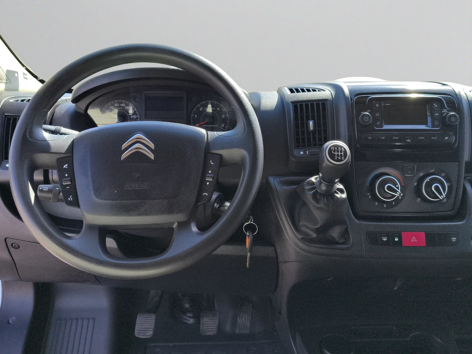 Citroen Jumper FT 35 L3H2 2.2 BlueHDI 140 BVM6 S&S E6 // 2301255, снимка 9 - Бусове и автобуси - 53824544