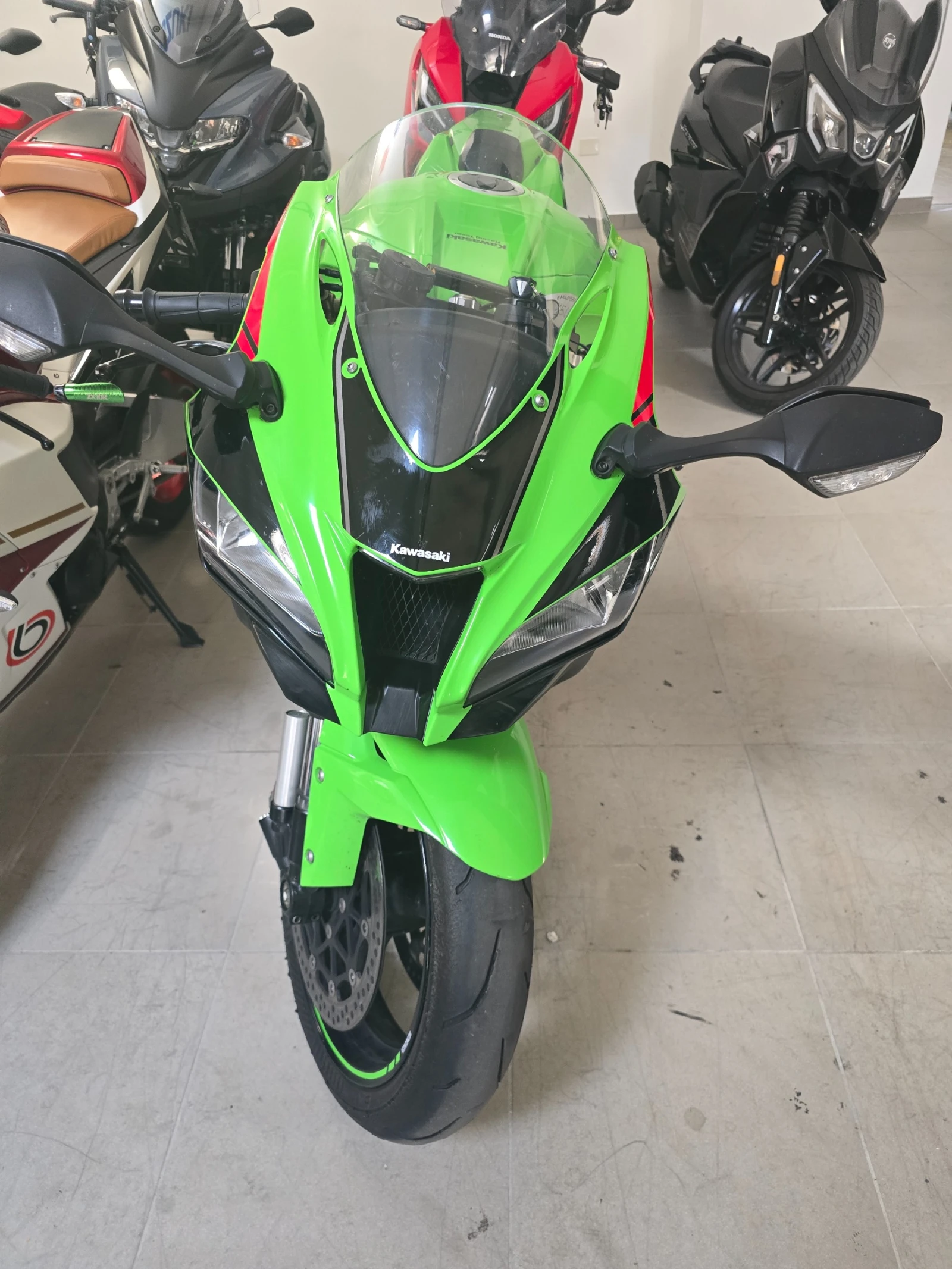 Kawasaki Zx 10R Ninja , снимка 2 - Мотоциклети и мототехника - 55039252