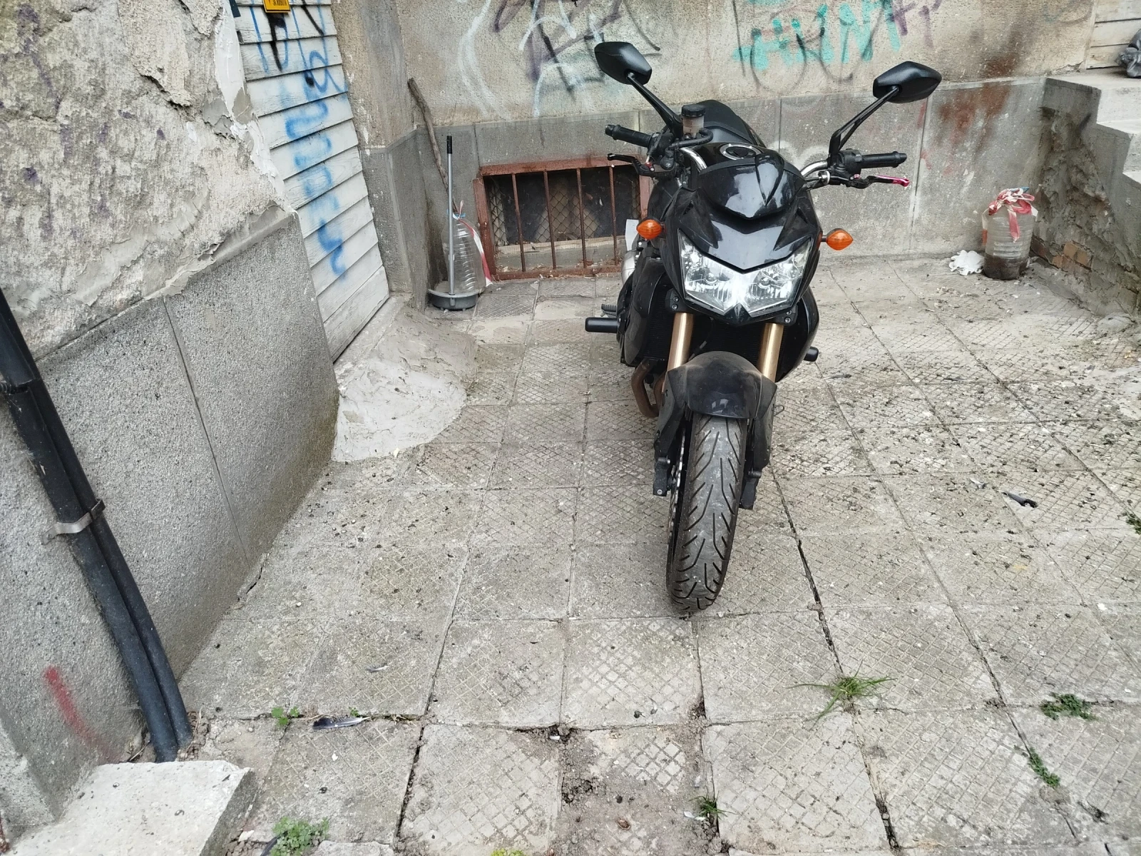 Kawasaki Z, снимка 3 - Мотоциклети и мототехника - 56458775