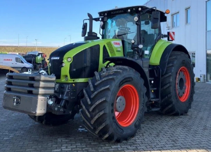 Трактор Claas AXION 930 - изображение 7