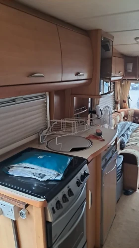 Каравана Swift Utopia 530, снимка 16