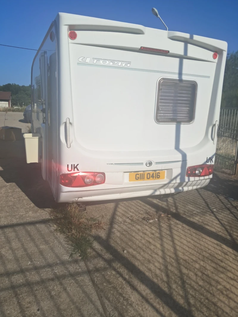 Каравана Swift Utopia 530, снимка 8 - Каравани и кемпери - 52686226