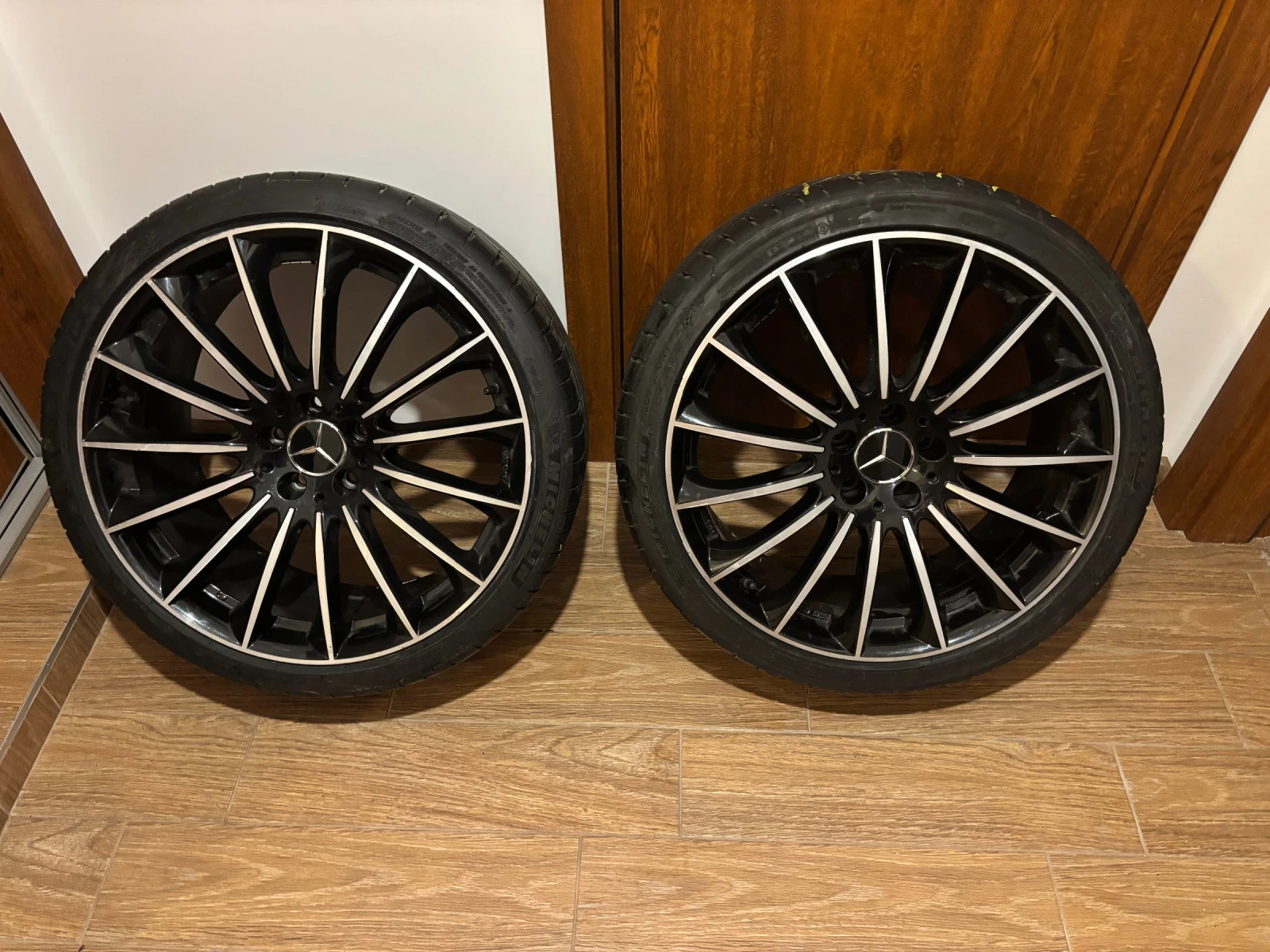 ���� � ������ 275/35R20 �� Mercedes-Benz E 50 AMG | Mobile.bg � ����������� 3