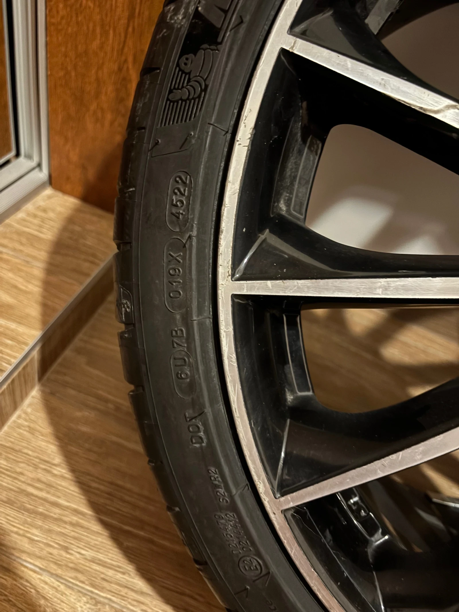 ���� � ������ 275/35R20 �� Mercedes-Benz E 50 AMG | Mobile.bg � ����������� 10