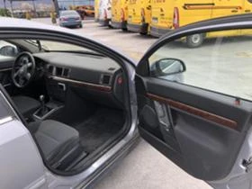 Opel Vectra 2.2 D, снимка 10