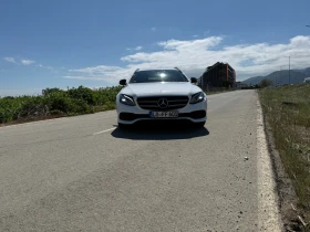 Mercedes-Benz E 220, снимка 2