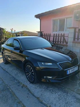 Skoda Superb 2.0tdi, снимка 13