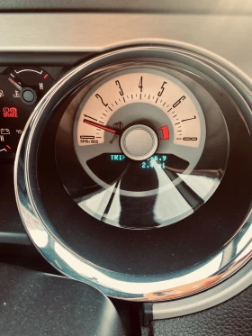 Ford Mustang 3.7/V6 , снимка 12 - Автомобили и джипове - 53603731