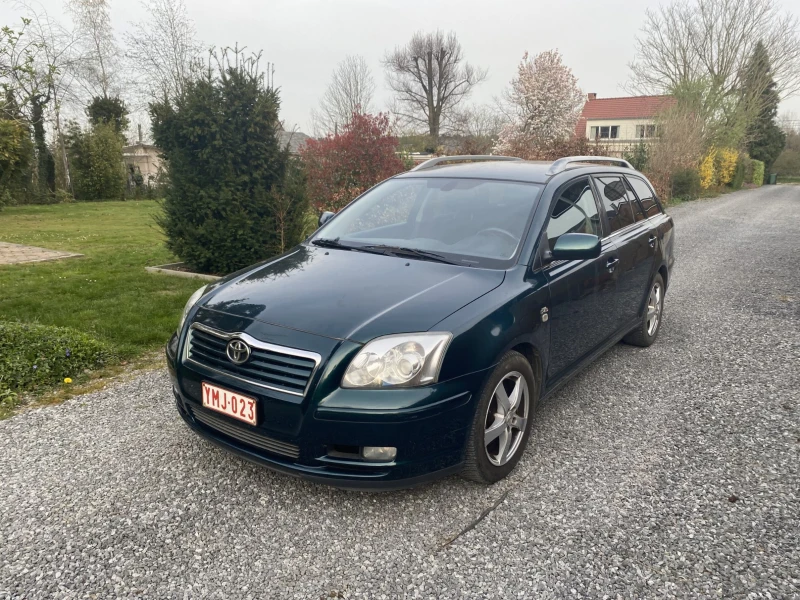 Toyota Avensis 2.0 D4D, снимка 2 - Автомобили и джипове - 45578827