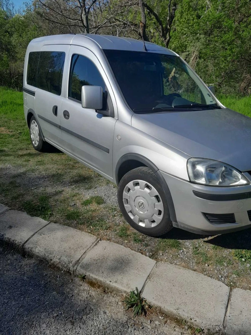 Opel Combo 1.6 Метан, Газ, снимка 2 - Автомобили и джипове - 45292305