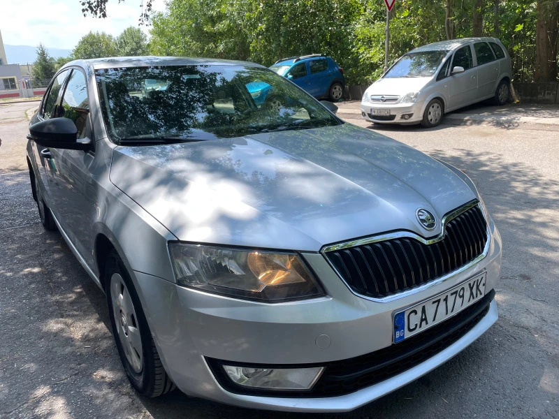 Skoda Octavia 1.6TDI/164000 км!, снимка 3 - Автомобили и джипове - 46659193