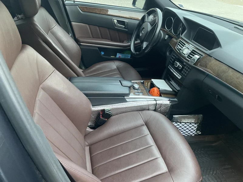 Mercedes-Benz E 220 E220, снимка 14 - Автомобили и джипове - 47819235