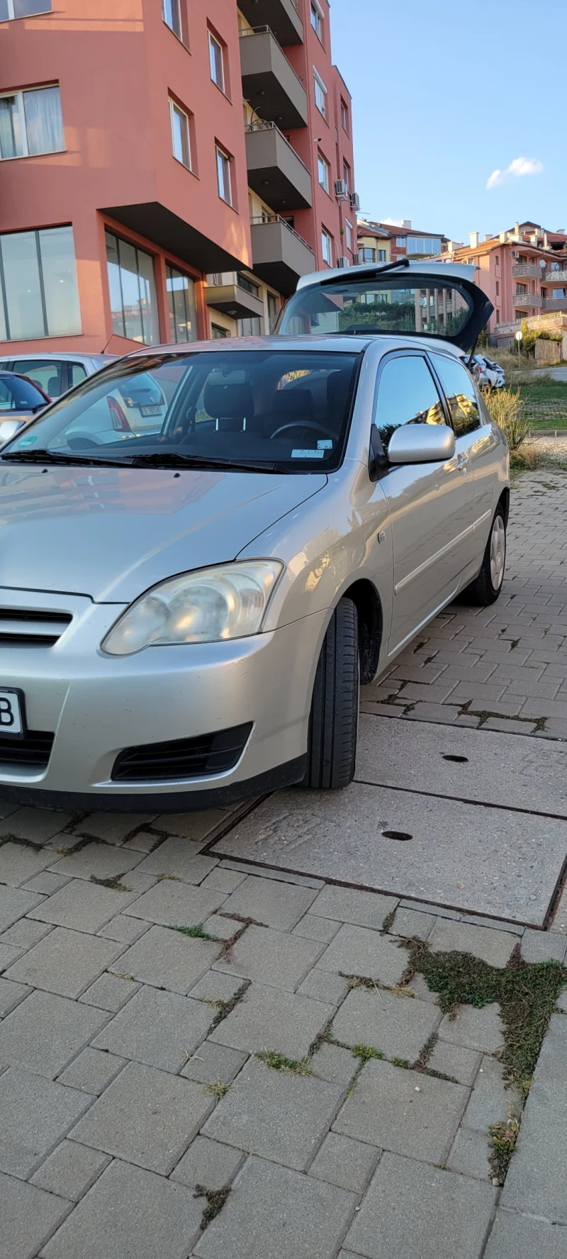 Toyota Corolla, снимка 2 - Автомобили и джипове - 48269995