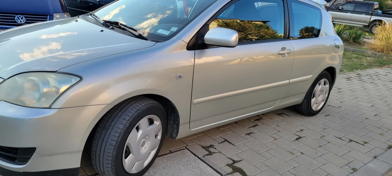 Toyota Corolla, снимка 11 - Автомобили и джипове - 48269995