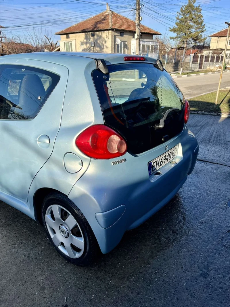 Toyota Aygo, снимка 3 - Автомобили и джипове - 48646465