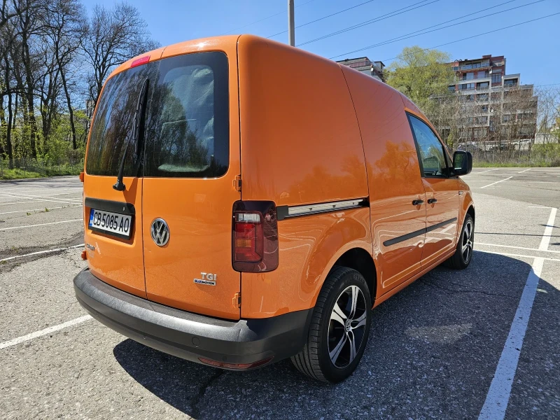 VW Caddy 1.4ТGI 2017г. Фабричен Метан Виж описанието, снимка 5 - Автомобили и джипове - 52505472