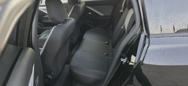 Opel Astra Гаранционен, снимка 11 - Автомобили и джипове - 52600859