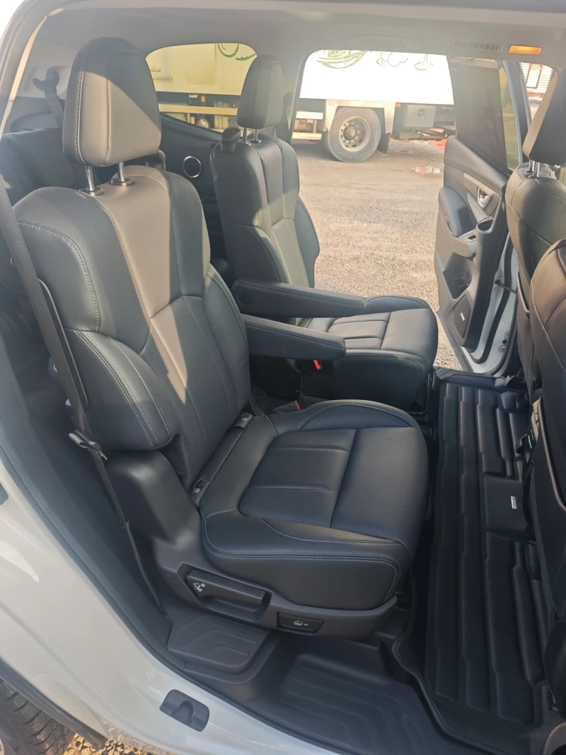 Subaru Ascent 2.4 Turbo, снимка 9 - Автомобили и джипове - 53296511