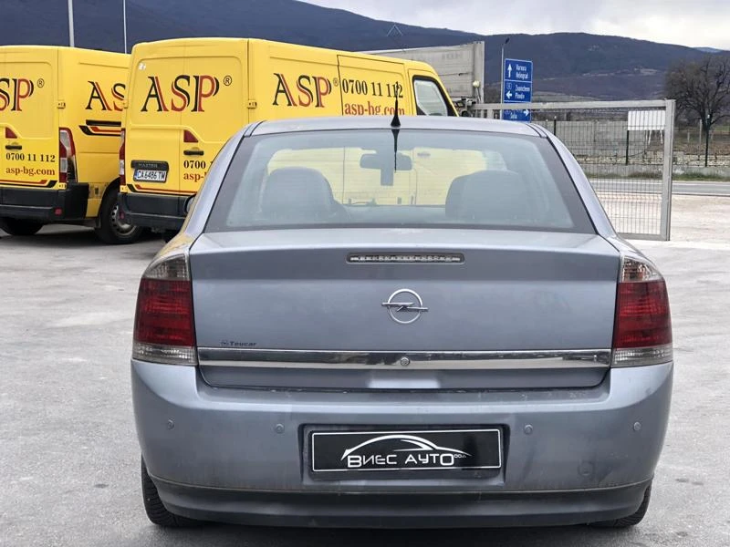 Opel Vectra 2.2 D - изображение 4