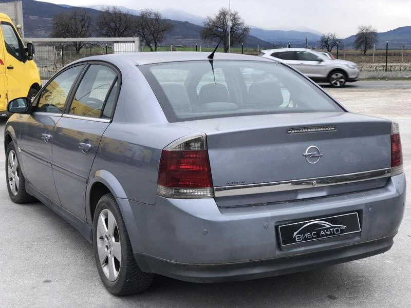 Opel Vectra 2.2 D - изображение 3