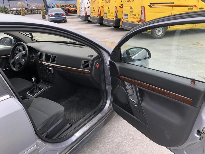 Opel Vectra 2.2 D - изображение 10