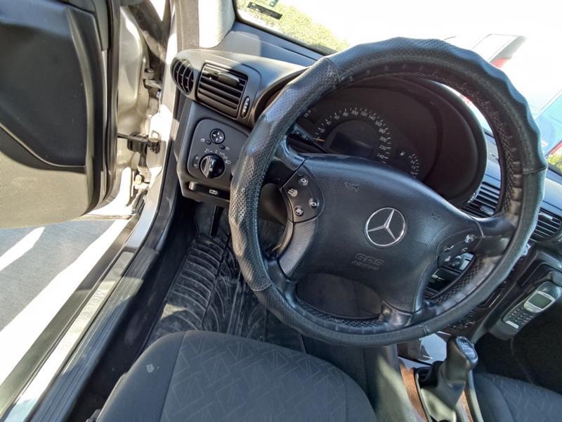Mercedes-Benz C 220 CDI 220, снимка 6 - Автомобили и джипове - 45834881
