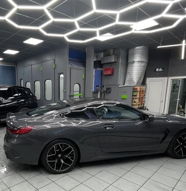 BMW M8 Competition - Carbon Core - Red Leather, снимка 3 - Автомобили и джипове - 54322952