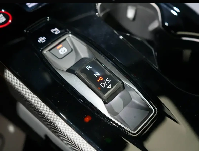Audi S5 МАСАЖ* ХЕД ЪП* АСИСТЕНТ ШОФ.* B&O , снимка 12 - Автомобили и джипове - 56248672