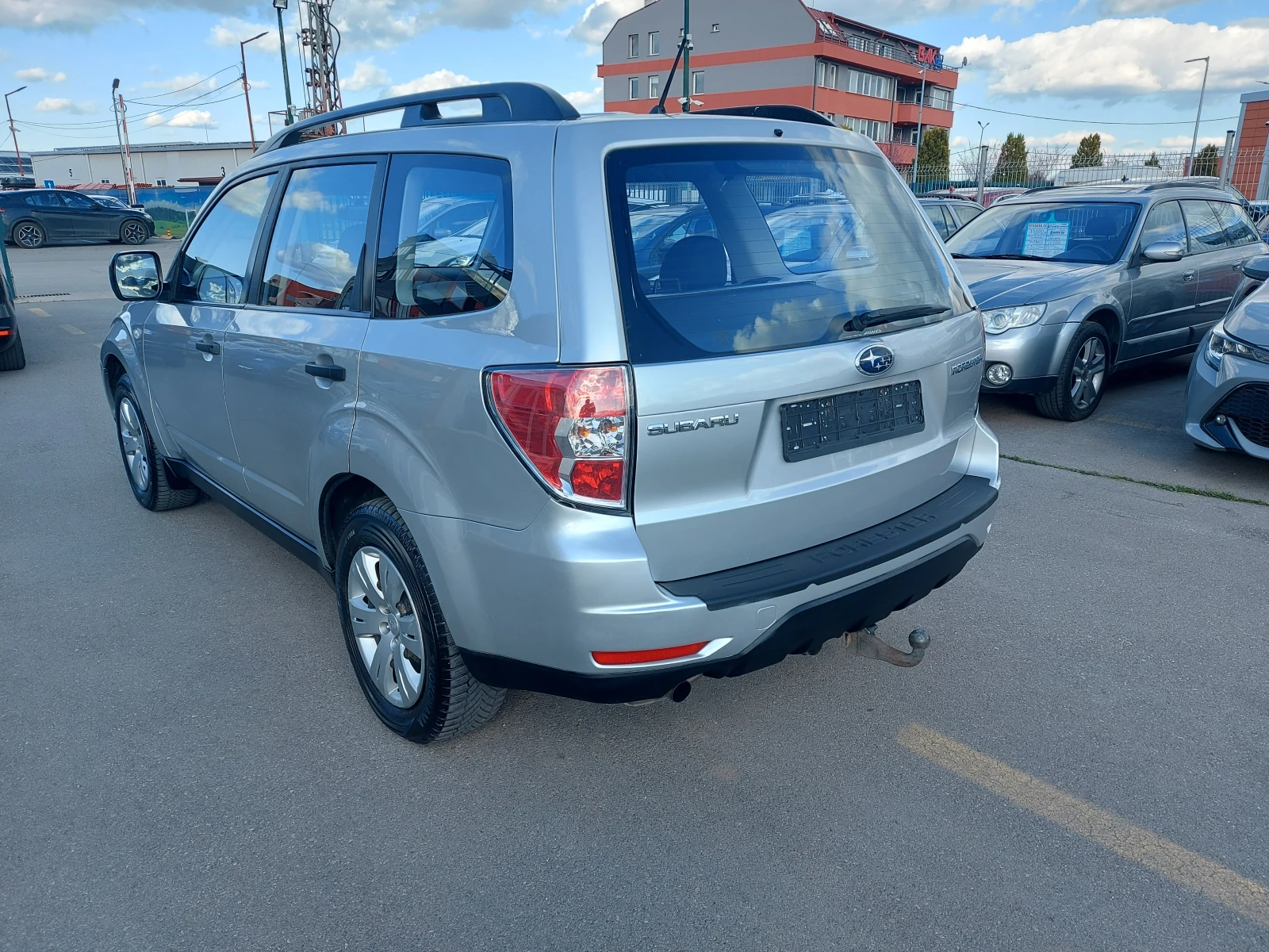 Subaru Forester 2.0 i АВТОМАТИК, ШВЕЙЦАРИЯ, 4х4 - изображение 6