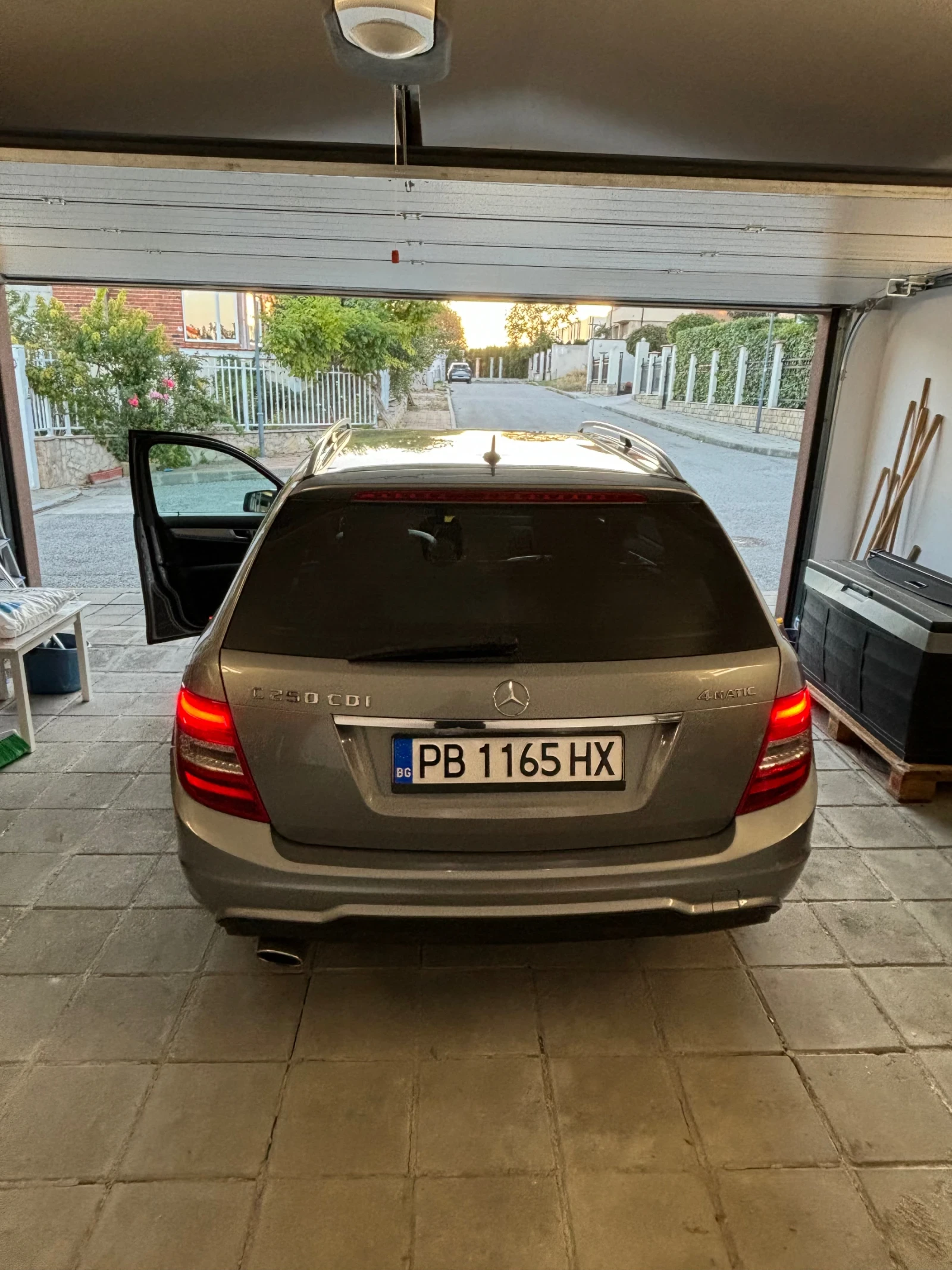 Mercedes-Benz C 250  - изображение 2