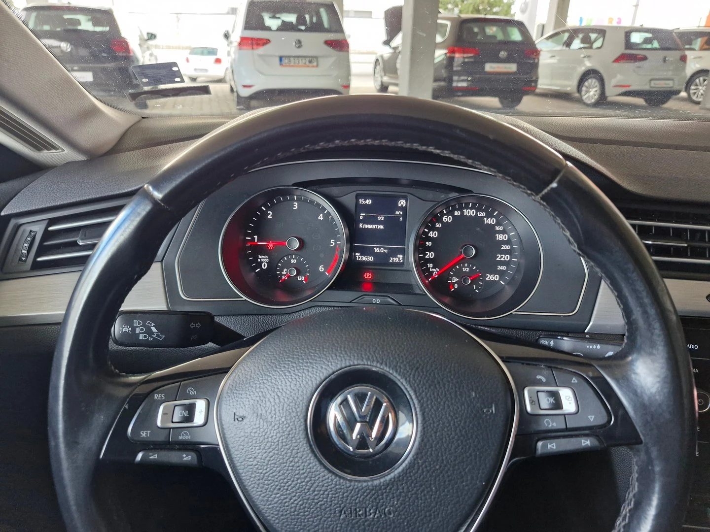 VW Arteon 2.0 TDI BMT - изображение 6